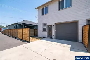528 S 7th St, Independence, OR 97351 - Photo 37