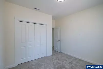 528 S 7th St, Independence, OR 97351 - Photo 27