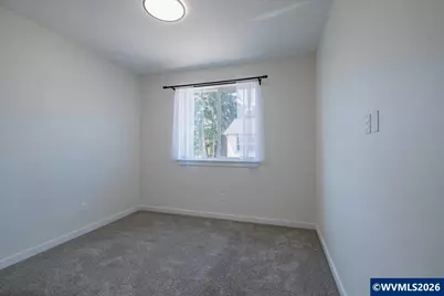 528 S 7th St, Independence, OR 97351 - Photo 29