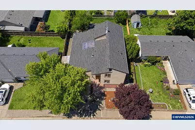 4384 Ermine St SE, Albany, OR 97322 - Photo 3