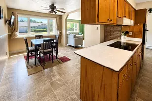 3151 Wayside Terrace NE, Salem, OR 97301 - Photo 11