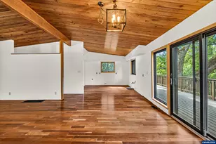 21625 SW Johnson Rd, West Linn, OR 97068 - Photo 11