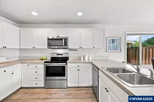 1217 SE Brookside Way, Corvallis, OR 97333 - Photo 13
