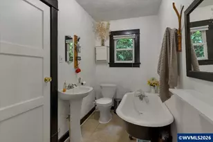 880 Thompson Ave NE, Salem, OR 97301 - Photo 11