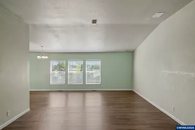 12158 Butterfly Ln SE, Jefferson, OR 97352 - Photo 15