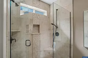 822 Majestic View Ave SE, Salem, OR 97306 - Photo 33