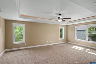 822 Majestic View Ave SE, Salem, OR 97306 - Photo 37