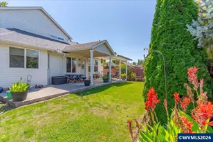 1268 S 7th St, Independence, OR 97351 - Photo 45