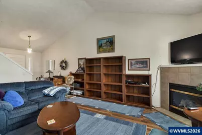 1268 S 7th St, Independence, OR 97351 - Photo 11