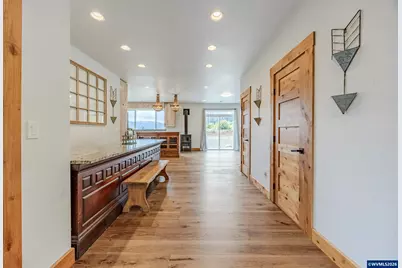 47555 McKenzie Hwy, Vida, OR 97488 - Photo 9