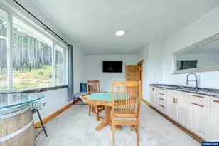 47555 McKenzie Hwy, Vida, OR 97488 - Photo 35