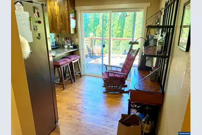 1053 Windemere Dr NW, Salem, OR 97304 - Photo 11