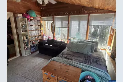 1053 Windemere Dr NW, Salem, OR 97304 - Photo 39