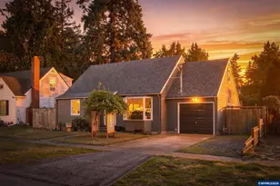 1875 23rd St NE, Salem, OR 97301 - Photo 3