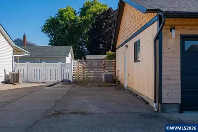 4834 Yellowstone Ct NE, Salem, OR 97305 - Photo 3