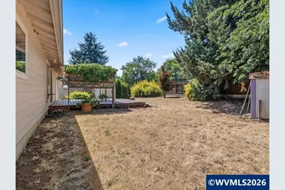 1078 29th St, Sweet Home, OR 97386 - Photo 45