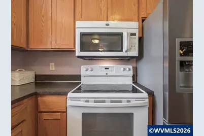 1078 29th St, Sweet Home, OR 97386 - Photo 15