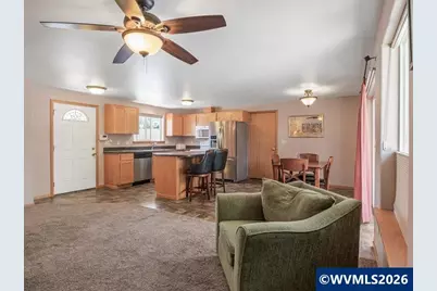 1078 29th St, Sweet Home, OR 97386 - Photo 19