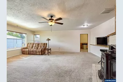 14653 Ottaway Rd NE, Aurora, OR 97002 - Photo 7