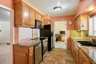 14653 Ottaway Rd NE, Aurora, OR 97002 - Photo 13
