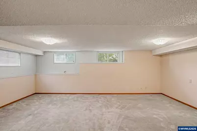 3615 Edward Dr SE, Salem, OR 97302 - Photo 31