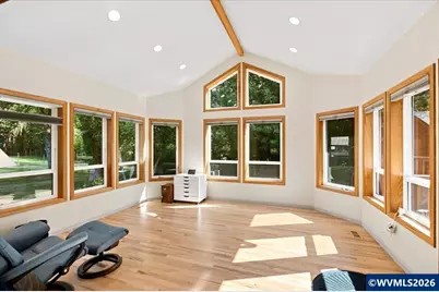 7650 NW Mountain View Dr, Corvallis, OR 97330 - Photo 13