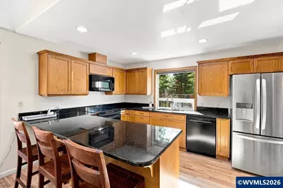 7650 NW Mountain View Dr, Corvallis, OR 97330 - Photo 9