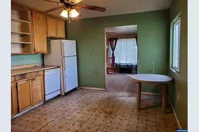 585 5th Av, Sweet Home, OR 97386 - Photo 23