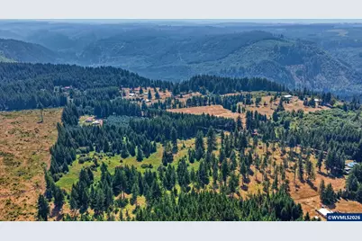 2254 Crooked Finger Rd NE, Scotts Mills, OR 97375 - Photo 7