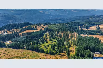 2254 Crooked Finger Rd NE, Scotts Mills, OR 97375 - Photo 19