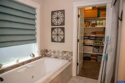 3046 Elliot St NW, Salem, OR 97304 - Photo 23