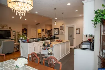 3046 Elliot St NW, Salem, OR 97304 - Photo 1
