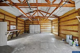 564 SW Cedar St, Mill City, OR 97360 - Photo 11