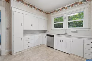 335 Richmond Ave SE, Salem, OR 97301 - Photo 11