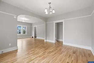 335 Richmond Ave SE, Salem, OR 97301 - Photo 9