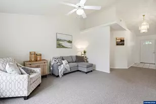 2640 Vintage Ave SE, Salem, OR 97306 - Photo 3