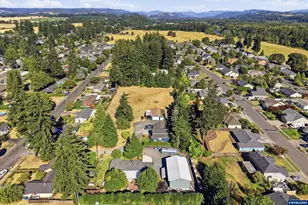 1270 E Jefferson St, Stayton, OR 97383 - Photo 43
