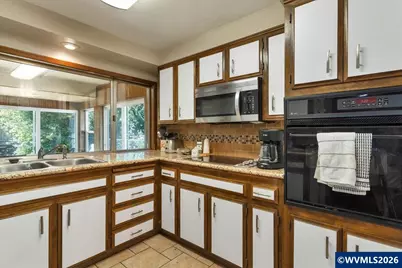 3253 Winslow Wy NW, Salem, OR 97304 - Photo 23