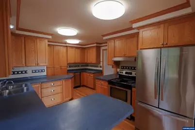 94607 Shelley Ln, Coquille, OR 97423 - Photo 9
