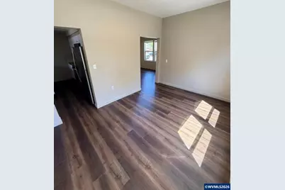 180 Hiatt St, Lebanon, OR 97355 - Photo 7