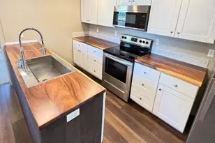180 Hiatt St, Lebanon, OR 97355 - Photo 3