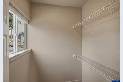 180 Hiatt St, Lebanon, OR 97355 - Photo 21