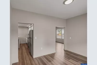 180 Hiatt St, Lebanon, OR 97355 - Photo 11
