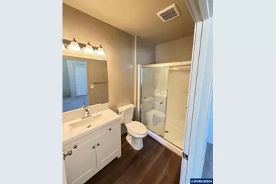 180 Hiatt St, Lebanon, OR 97355 - Photo 15