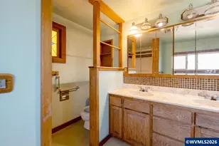 43304 Ames Creek Rd, Sweet Home, OR 97386 - Photo 13