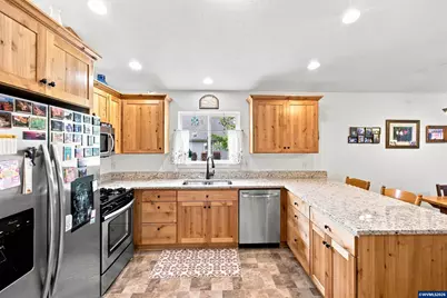 2390 Kokanee Wy, Lebanon, OR 97355 - Photo 13