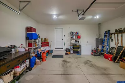 2390 Kokanee Wy, Lebanon, OR 97355 - Photo 27