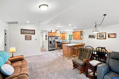 2390 Kokanee Wy, Lebanon, OR 97355 - Photo 17