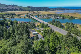 197 S Wells Dr, Lincoln City, OR 97367 - Photo 37