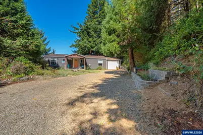 197 S Wells Dr, Lincoln City, OR 97367 - Photo 31